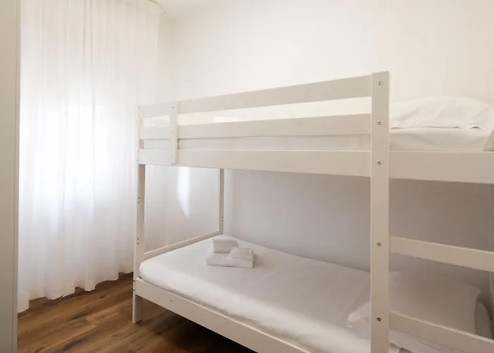 Litorale Blu Con Ombrellone In Apartment Marcelli